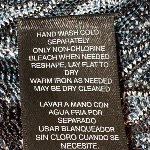 NWT Travelers Collection by Chico's Tiffany Alaskan Blue Semi Sheer Cardigan - Picture 11 of 11